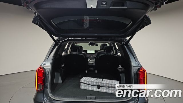 Hyundai Palisade Diesel 2.2 4WD Prestige 2023 — фото 32