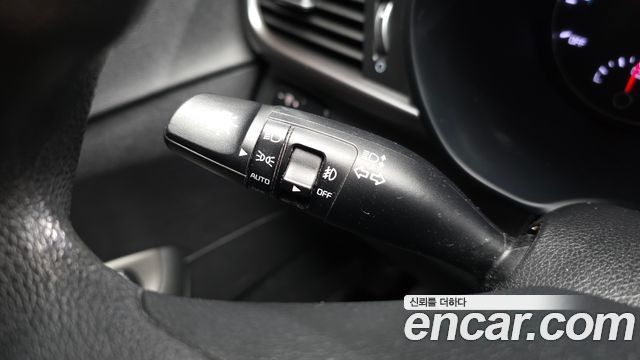 Kia K5 Hybrid (II) Prestige 2016 — фото 18