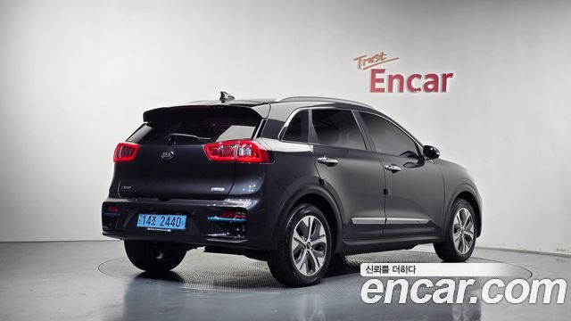 Kia Niro EV Noblesse 2019 — фото 2