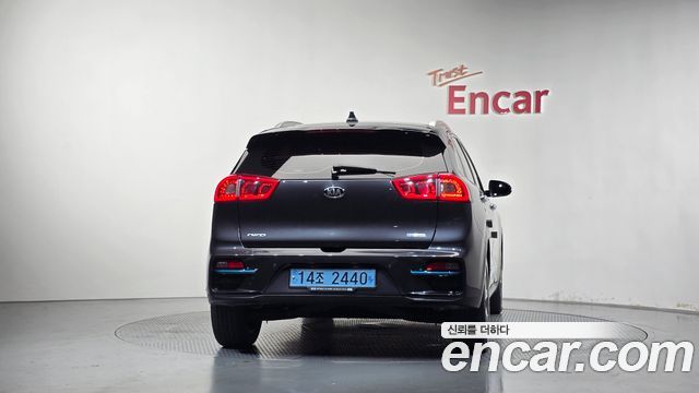 Kia Niro EV Noblesse 2019 — фото 4