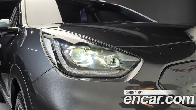 Kia Niro EV Noblesse 2019 — фото 22