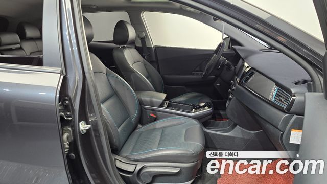 Kia Niro EV Noblesse 2019 — фото 26