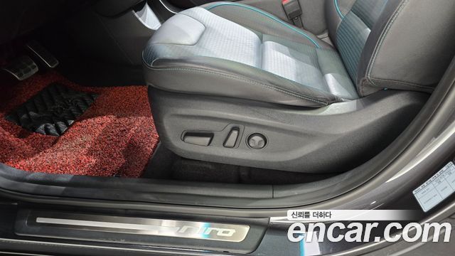 Kia Niro EV Noblesse 2019 — фото 31