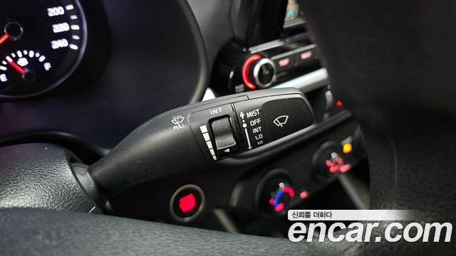 Kia K3 Trendy 2019 — фото 20