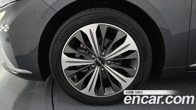 Kia K8 Hybrid Signature 2023 — фото 5