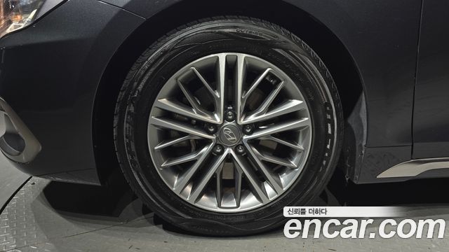 Hyundai Grandeur (IG) 2.4 Premium 2019 — фото 5
