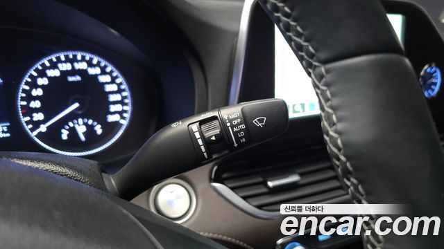 Hyundai Grandeur (IG) 2.4 Premium 2019 — фото 16