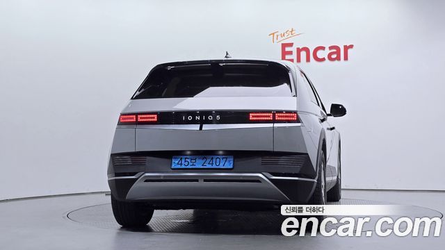 Hyundai Ioniq 5 Standard Exclusive 2023 — фото 4