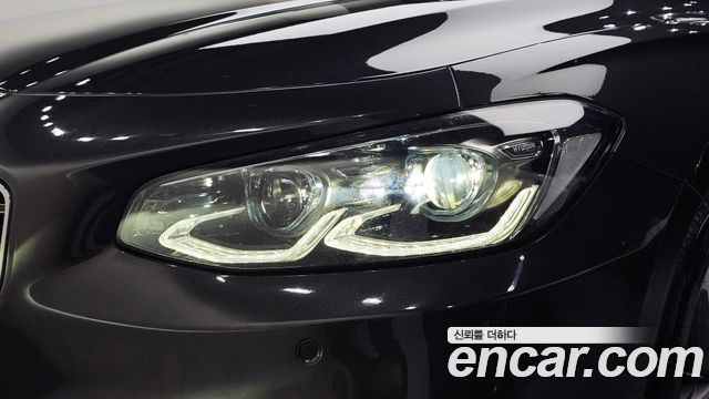 Hyundai Grandeur (IG) 2.4 Premium 2017 — фото 28