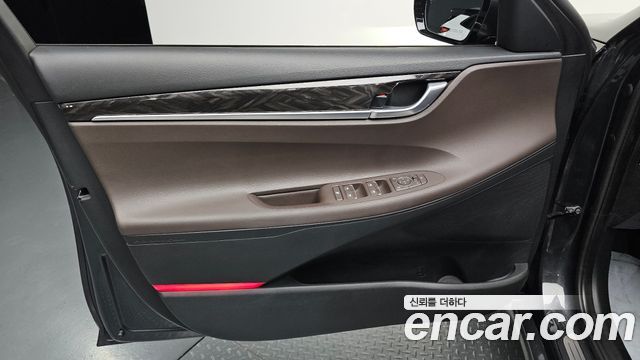 Hyundai Grandeur (IG) 2.4 Premium 2017 — фото 30