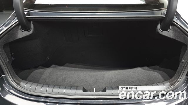 Hyundai Grandeur (IG) 2.4 Premium 2017 — фото 35