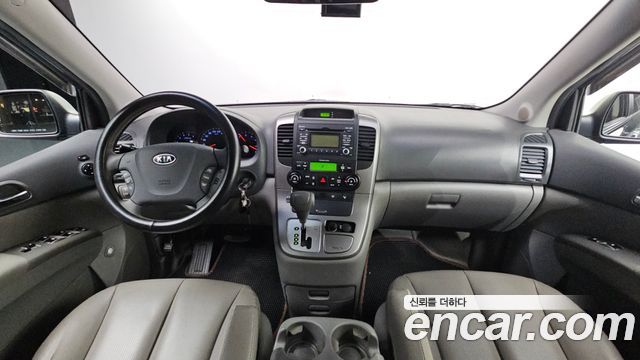 Kia Carnival R Grand Carnival GLX Luxury 2012 — фото 7