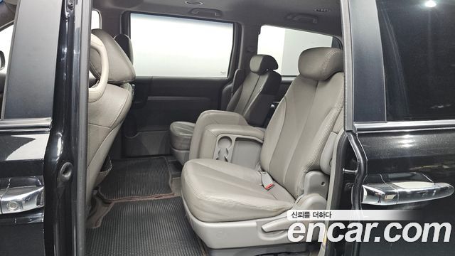 Kia Carnival R Grand Carnival GLX Luxury 2012 — фото 12