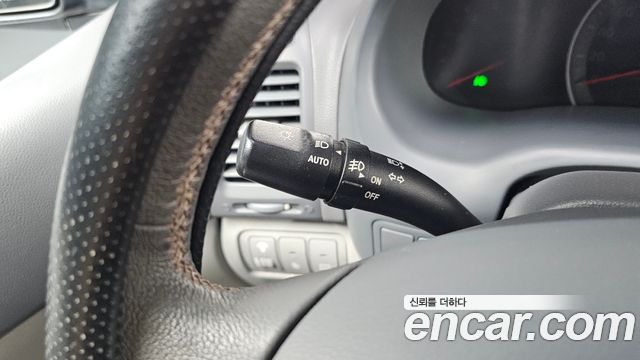 Kia Carnival R Grand Carnival GLX Luxury 2012 — фото 27