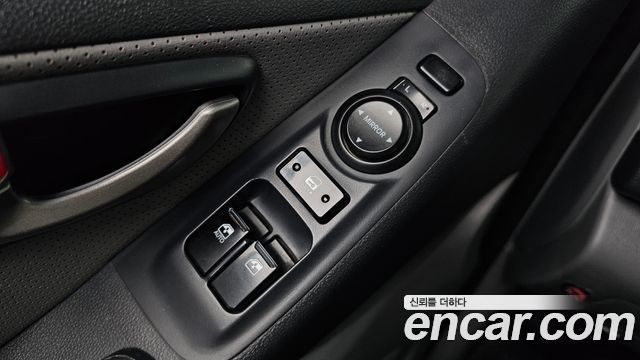 Hyundai Grand Starex 11-Seater Wagon HVX VIP PACK 2014 — фото 13