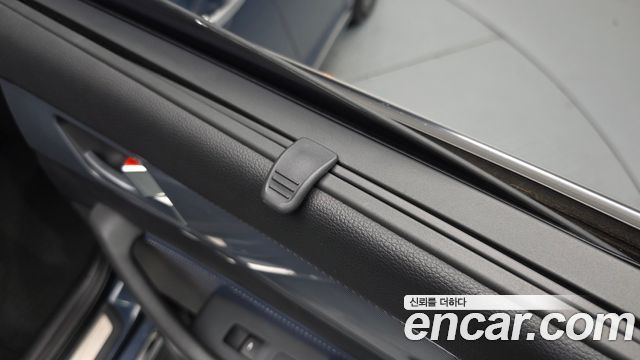 Hyundai Sonata Hybrid (LF) 2.0 HEV Premium 2016 — фото 32
