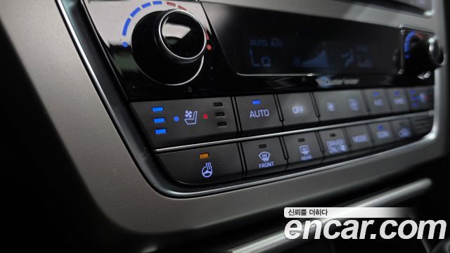 Hyundai Sonata Hybrid (LF) 2.0 HEV Premium 2016 — фото 35