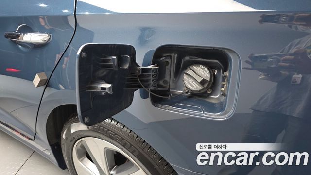 Hyundai Sonata Hybrid (LF) 2.0 HEV Premium 2016 — фото 41