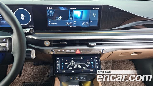 Hyundai Grandeur (GN7) 2,5 Gasoline 2WD Premium 2024 — фото 12