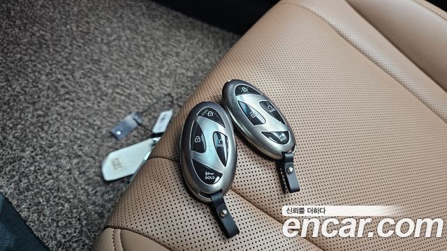 Hyundai Grandeur (GN7) 2,5 Gasoline 2WD Premium 2024 — фото 15
