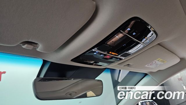 Hyundai Grandeur (GN7) 2,5 Gasoline 2WD Premium 2024 — фото 20