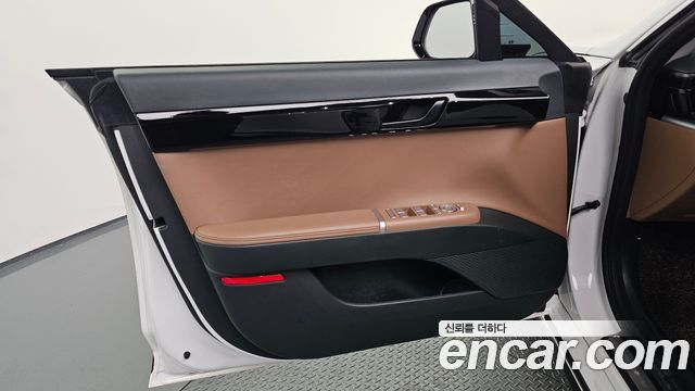 Hyundai Grandeur (GN7) 2,5 Gasoline 2WD Premium 2024 — фото 24