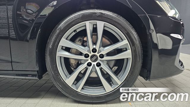 Audi A6 (C8) 45 TFSI Quattro Premium 2021 — фото 21