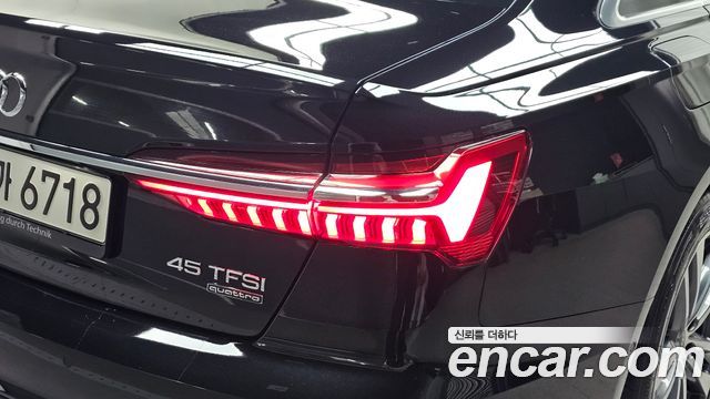 Audi A6 (C8) 45 TFSI Quattro Premium 2021 — фото 23