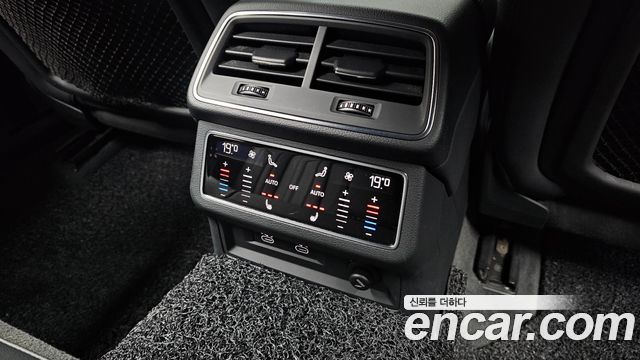 Audi A6 (C8) 45 TFSI Quattro Premium 2021 — фото 31