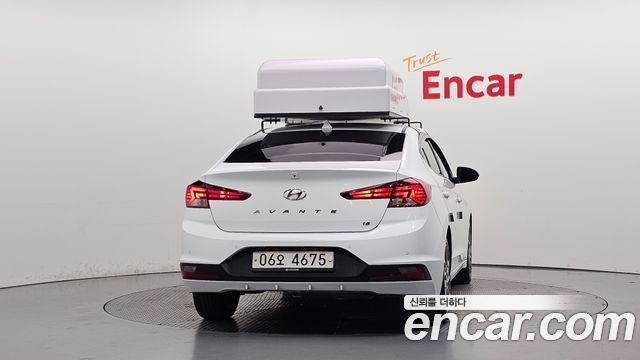 Hyundai Avante (AD) 1.6 Style 2019 — фото 4