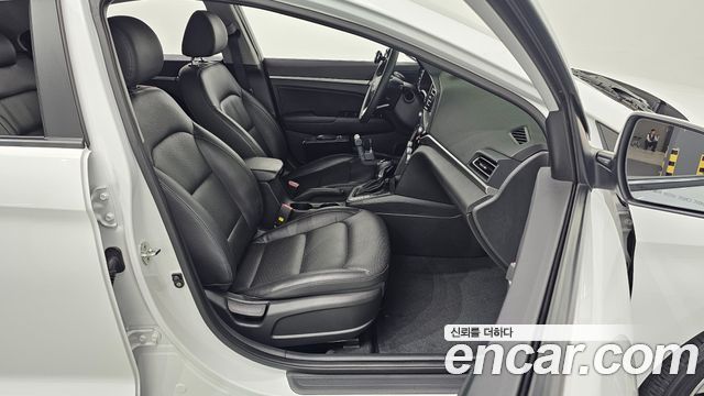 Hyundai Avante (AD) 1.6 Style 2019 — фото 10
