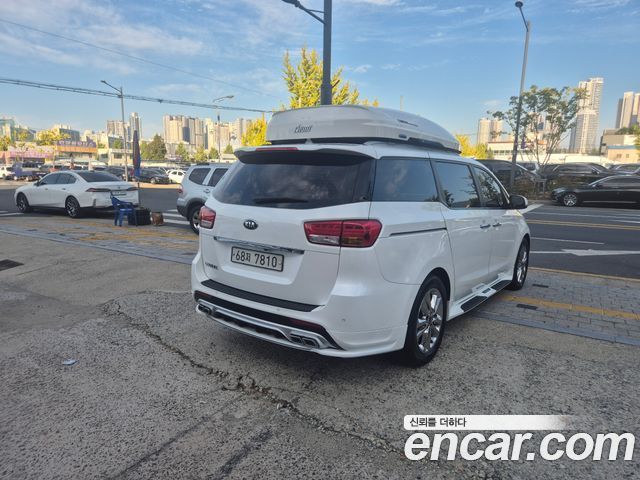 Kia Carnival 9-seater Prestige 2015 — фото 5