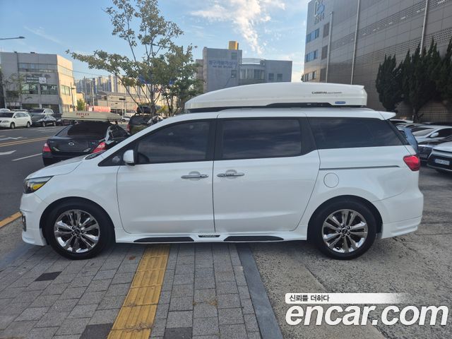 Kia Carnival 9-seater Prestige 2015 — фото 8