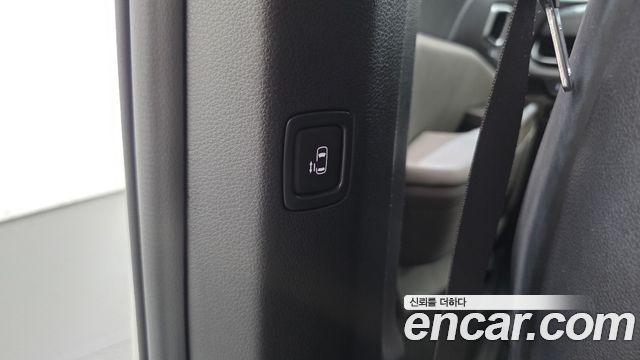 Kia Carnival (IV) Diesel 9-Seater Prestige 2025 — фото 18