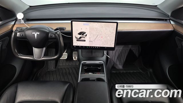 Tesla Model Y Long Range AWD 2022 — фото 7