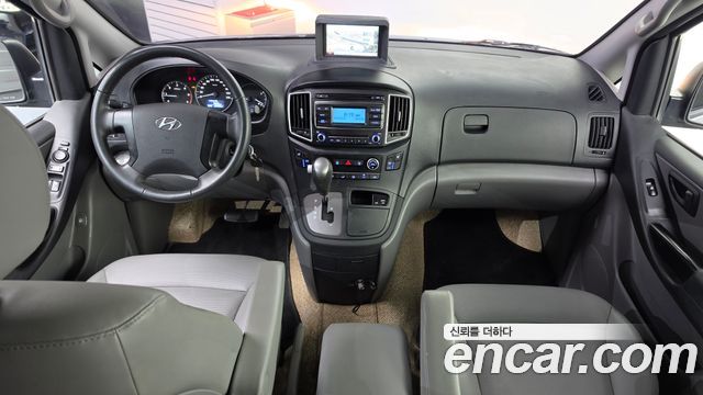 Hyundai Grand Starex Urban 9-Seater Premium 2019 — фото 7