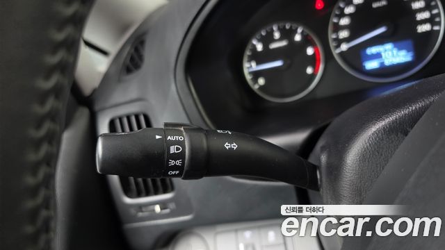 Hyundai Grand Starex Urban 9-Seater Premium 2019 — фото 17