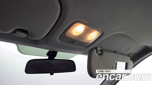 Hyundai Grand Starex Urban 9-Seater Premium 2019 — фото 20
