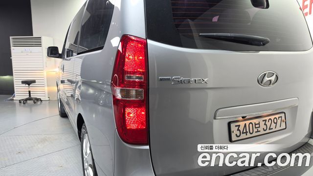 Hyundai Grand Starex Urban 9-Seater Premium 2019 — фото 23