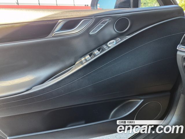 Genesis G80 (RG3) Gasoline 3.5 Turbo AWD 2021 — фото 19