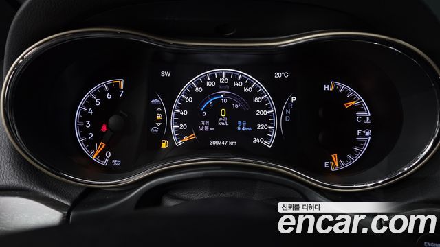 Jeep Grand Cherokee 3.6 Limited WK2 2017 — фото 8