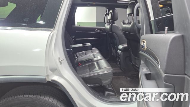 Jeep Grand Cherokee 3.6 Limited WK2 2017 — фото 12
