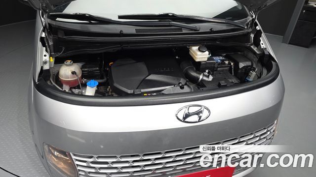 Hyundai Staria Cargo 3-Seater Modern 2022 — фото 6