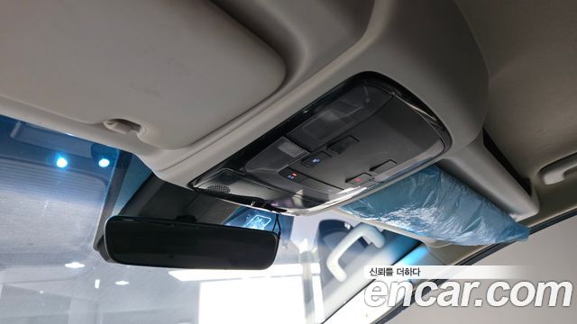 Hyundai Staria Cargo 3-Seater Modern 2022 — фото 19