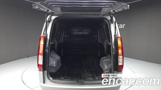 Hyundai Staria Cargo 3-Seater Modern 2022 — фото 20