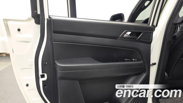 KG Mobility (SsangYong) Rexton Sports Khan Diesel 2.2 4WD Prestige 2022 — фото 31