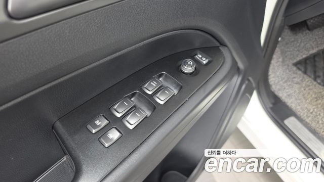 KG Mobility (SsangYong) Rexton Sports Khan Diesel 2.2 4WD Prestige 2022 — фото 33