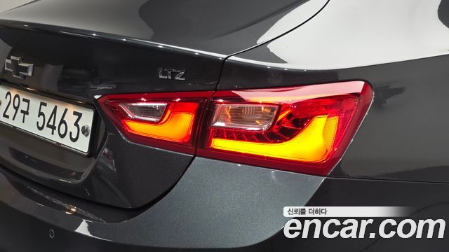 Chevrolet Malibu 1.5 Turbo LTZ Premium Safety 2017 — фото 23