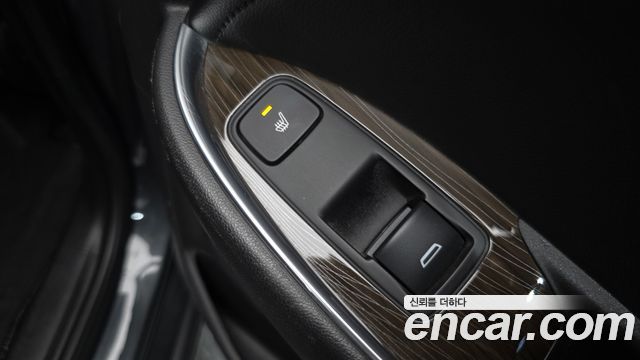 Chevrolet Malibu 1.5 Turbo LTZ Premium Safety 2017 — фото 33