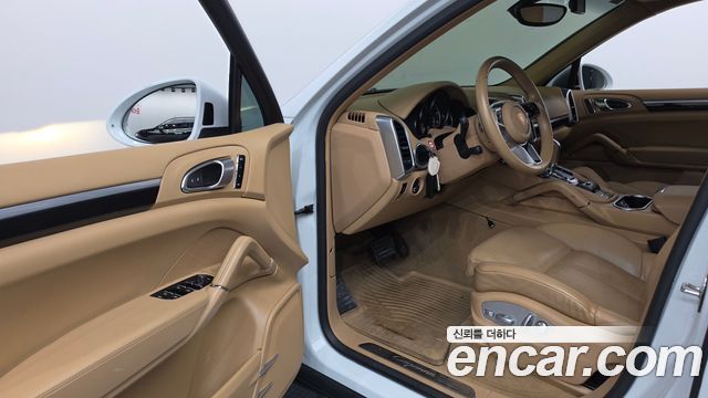 Porsche Cayenne 3.0 Diesel 958 2017 — фото 10